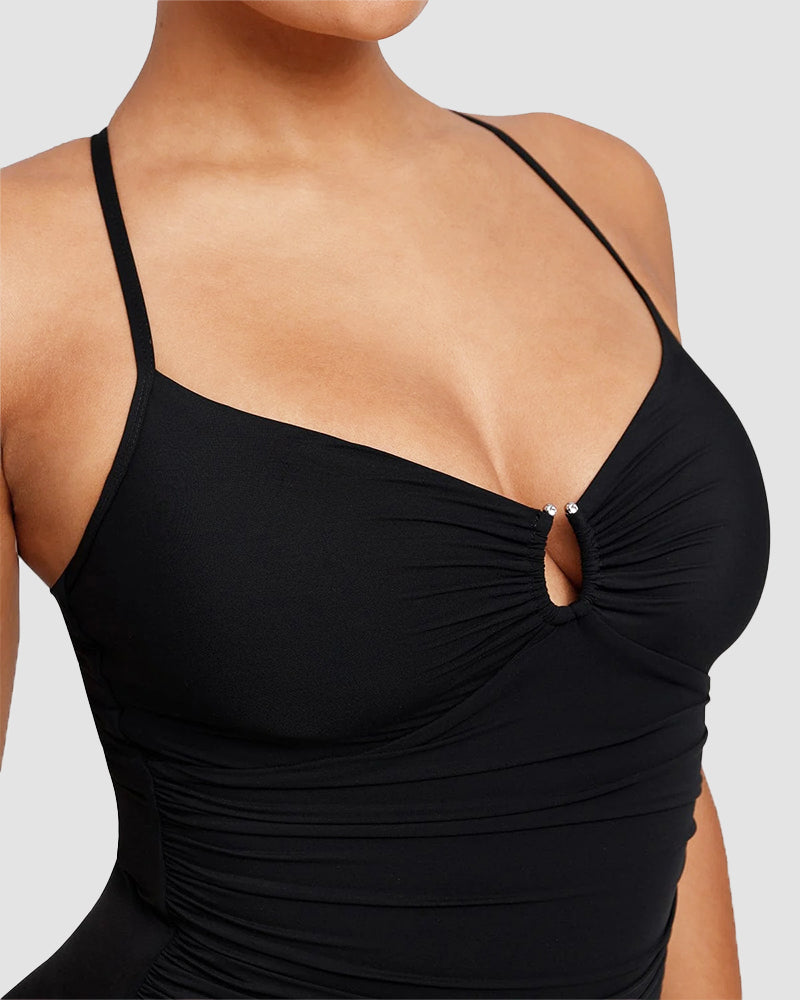 Icone™ ShapingSwimsuit: Elegant Krydsede Stropper Bagpå Figurformende Badedragt