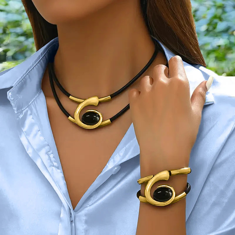 Jewelance™ SpiralNecklace 1+1 GRATIS: Vintage Bohemian Spiral Halskæde Og Armbånd