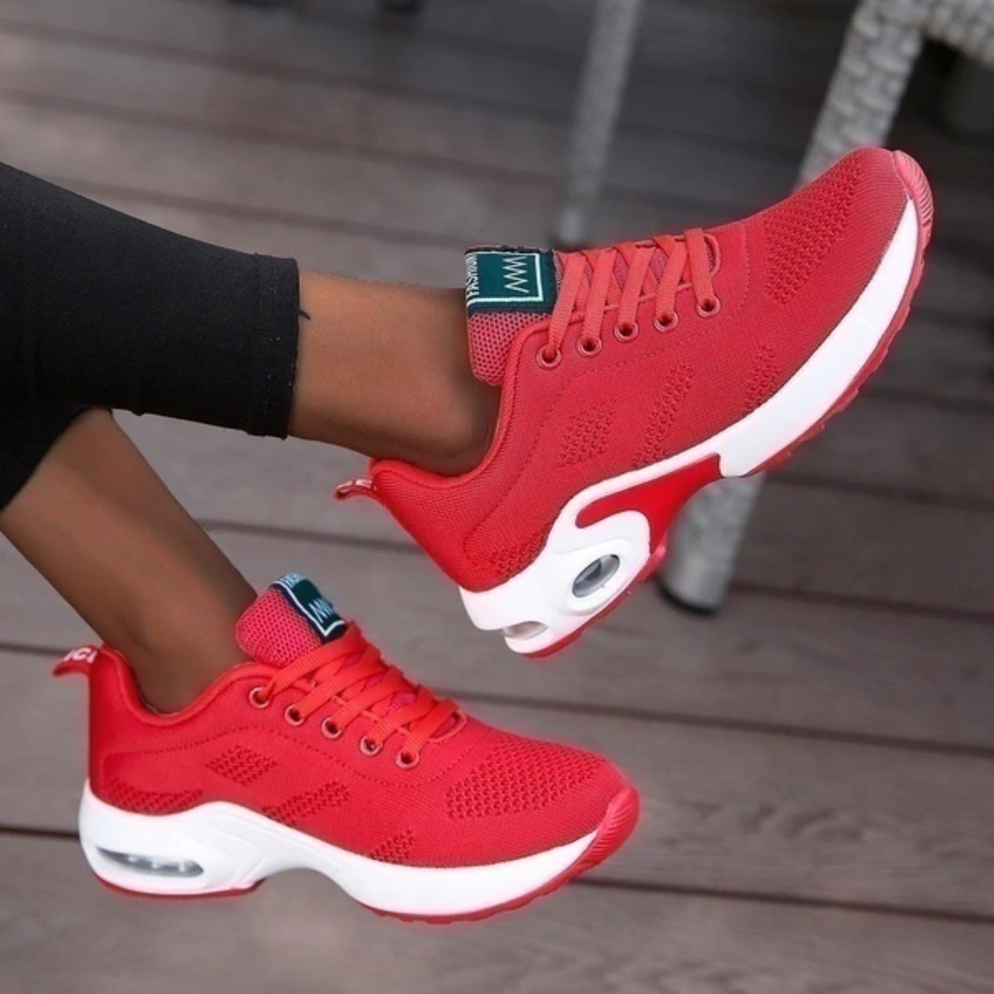 Yrsa sneakers med luftpolstret sål – produktbillede 6