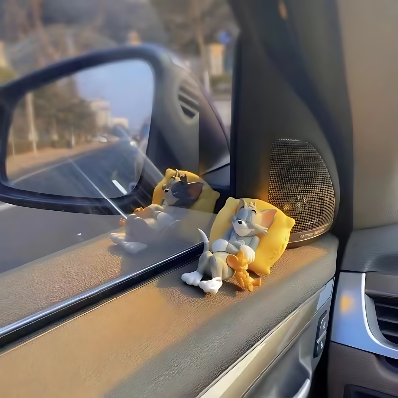 CarCharm 1+1 GRATIS: Tom Og Jerry Legesyg Dashboard Ornament