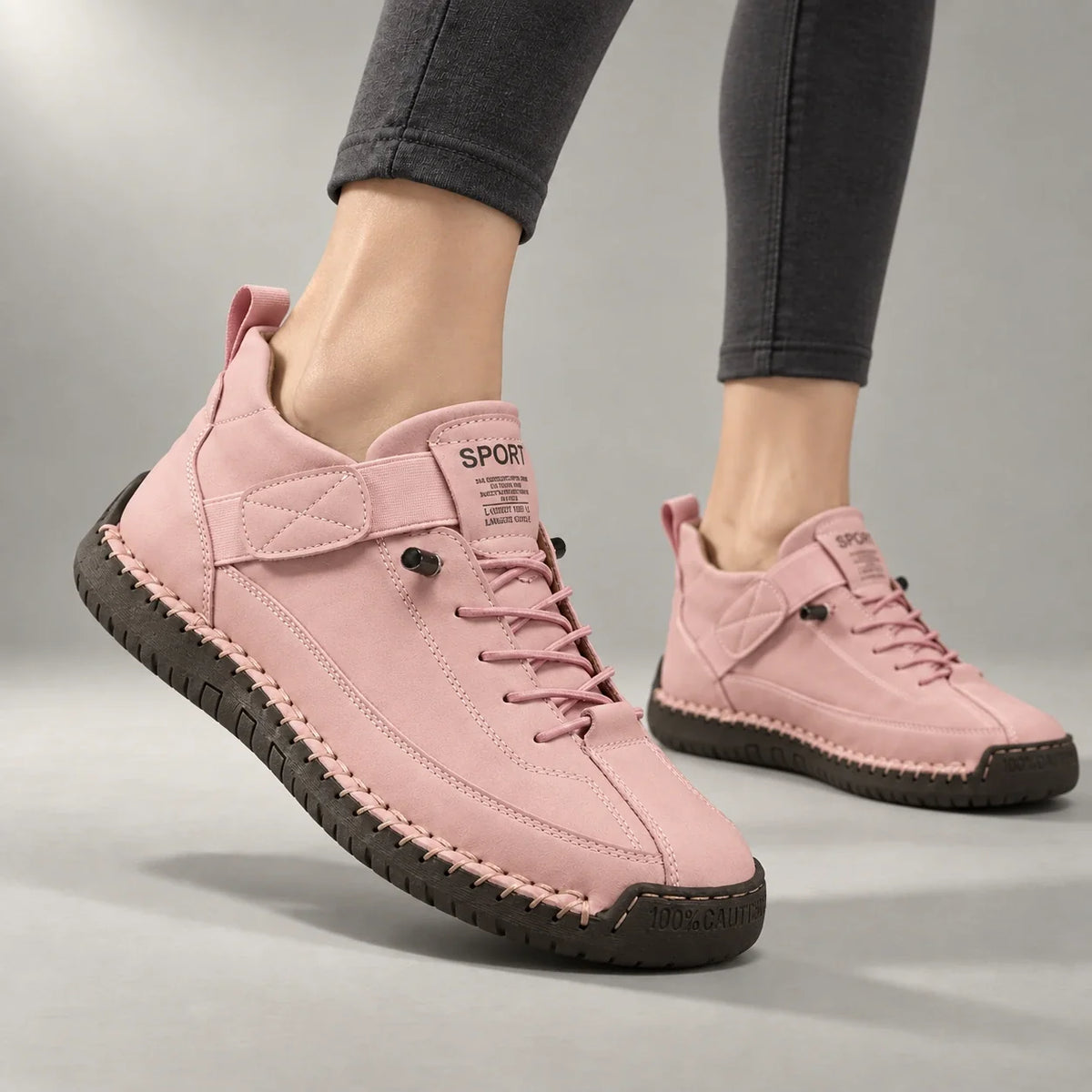 Ortopædiske gåsneakers til damer med bred tåboks og elastiske snørebånd