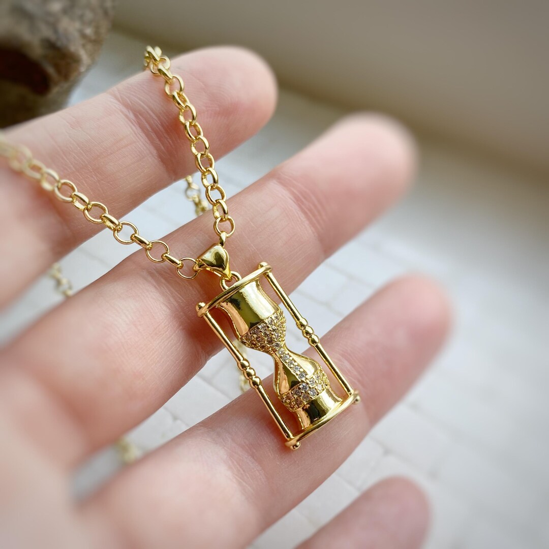 Jewelance™ CharmNecklace 1+ 1 GRATIS - Elegant Mode Guld Finish Charm Vedhæng Halskæde