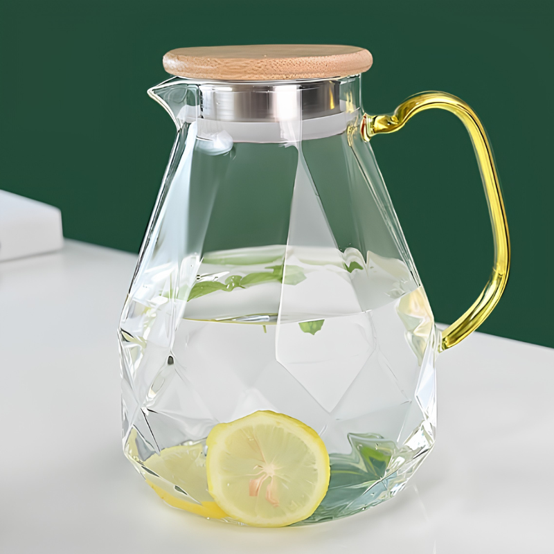 Globetrek° GlassPitcher - Elegant Glas Diamantmønster Kande