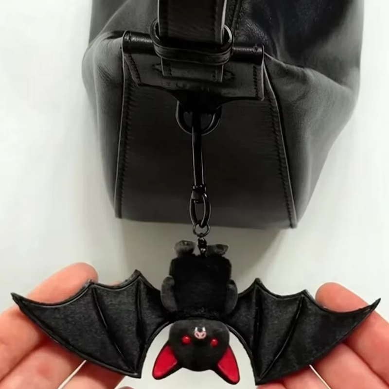 Kletshuts™ HalloweenKeychain 1+1 GRATIS - Plush Flyvende Flagermus Halloween Nøgleanhænger