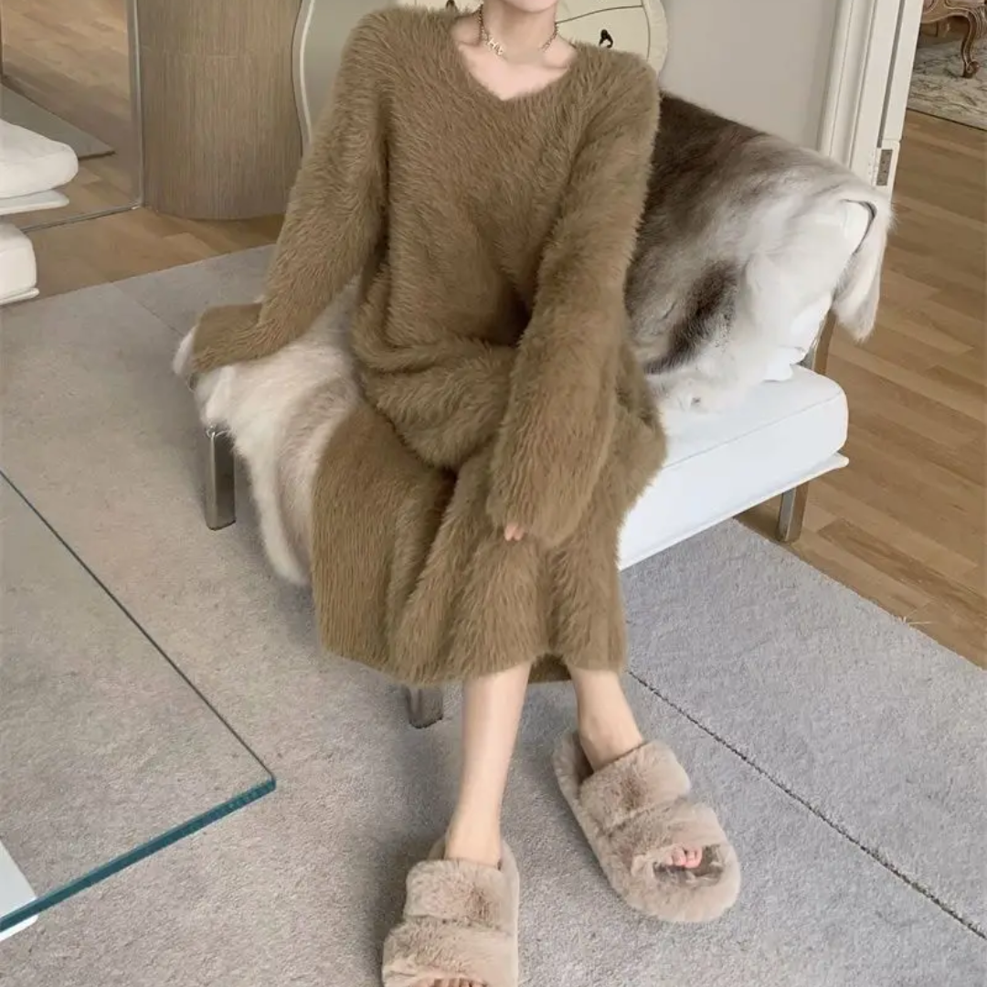 Icone™ CozyDress: Kvinders Elegante Faux-Blød V-Hals Maxi Hyggeligt Kjole