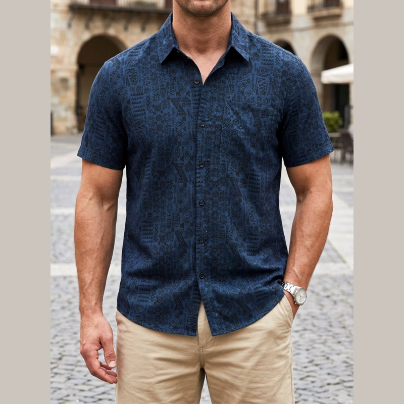 Icone™ VersatileShirt: Herreskjorte med Alsidigt Mønster og Korte Ærmer