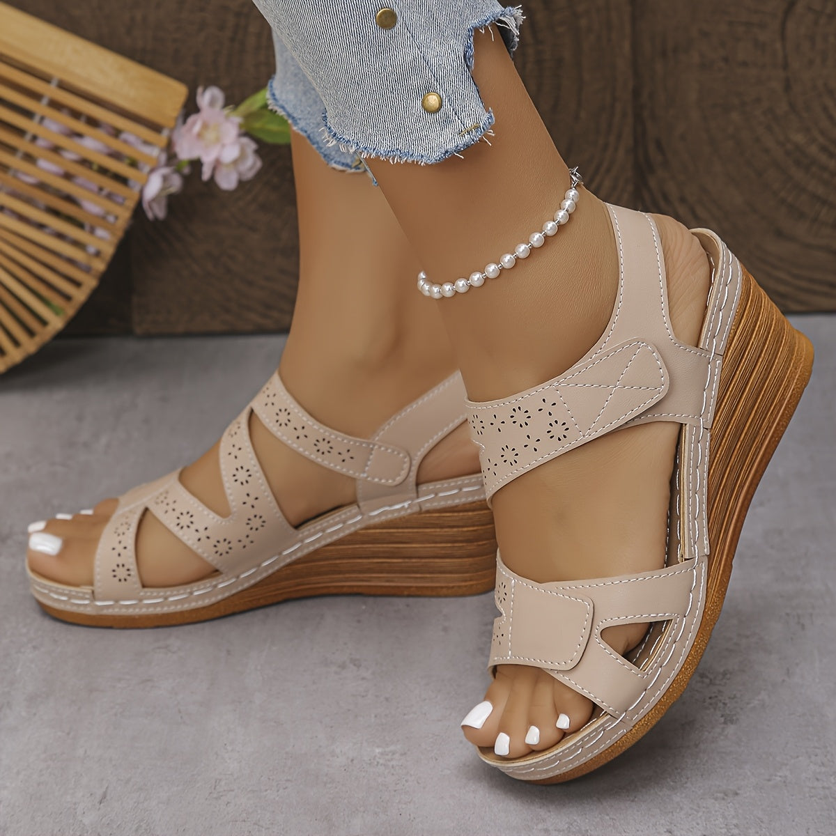 Happy™ ComfySandals: Pålidelig Støtte Ergonomiske Comfy Wedge Sandaler