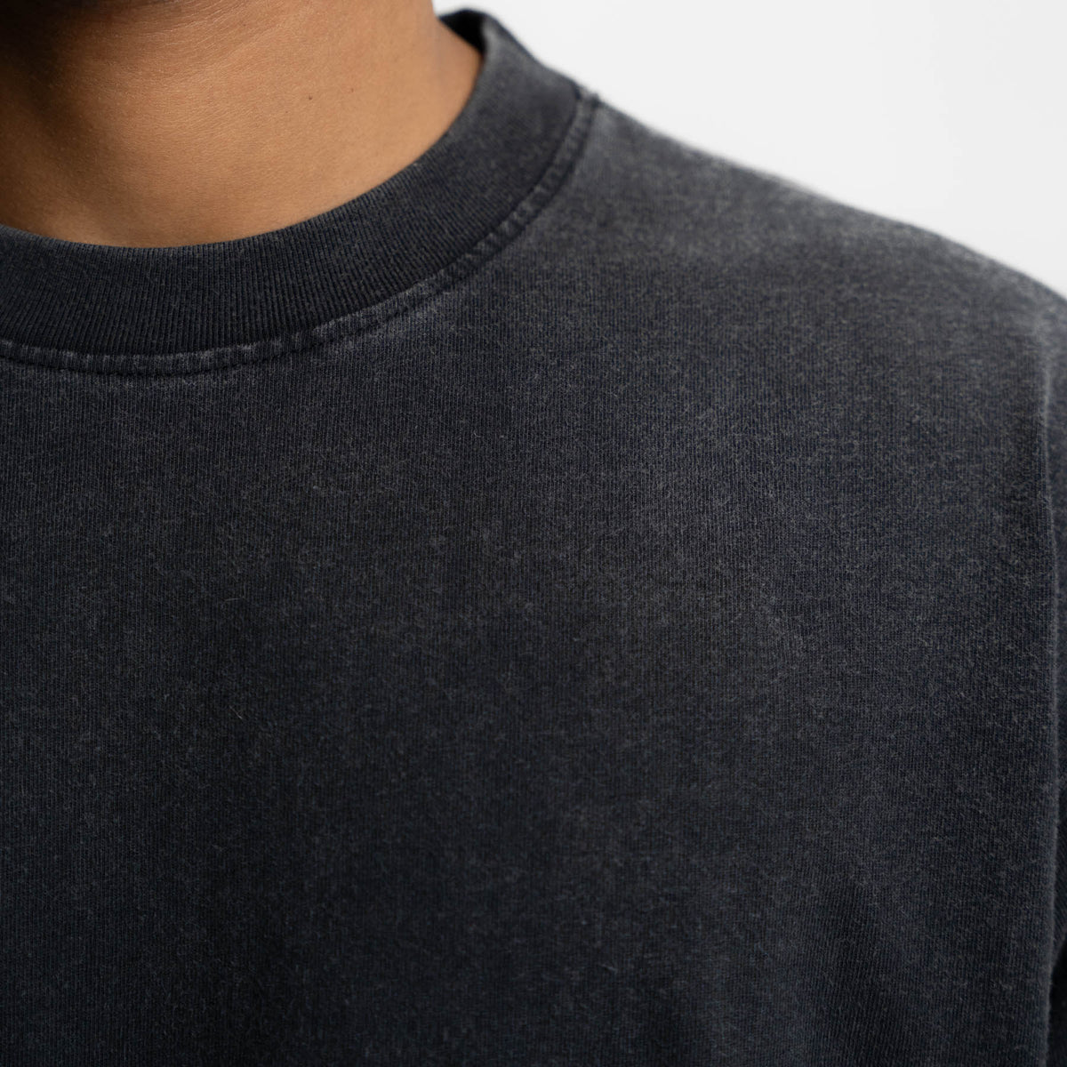 Icone™ ComfortShirt 1+1 GRATIS: Premium Komfortabel Løs Passform Vasket T-shirt