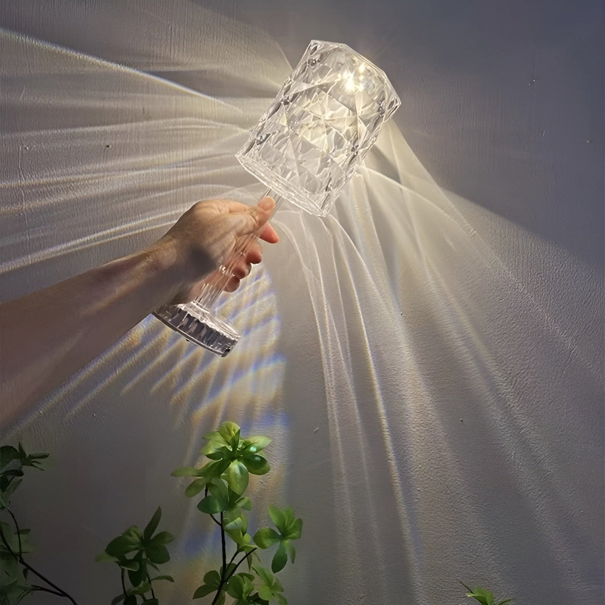 Ledsen™ SparkleLamp: Elegant Lysende Krystal Diamant Funkle Lampe