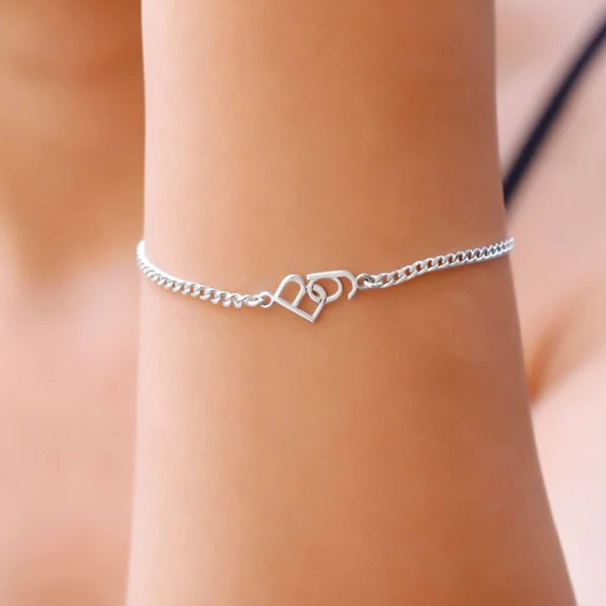 Jewelance™ InterlockingInitials - Tilpasset To Initialer Sammenflettet Modearmbånd