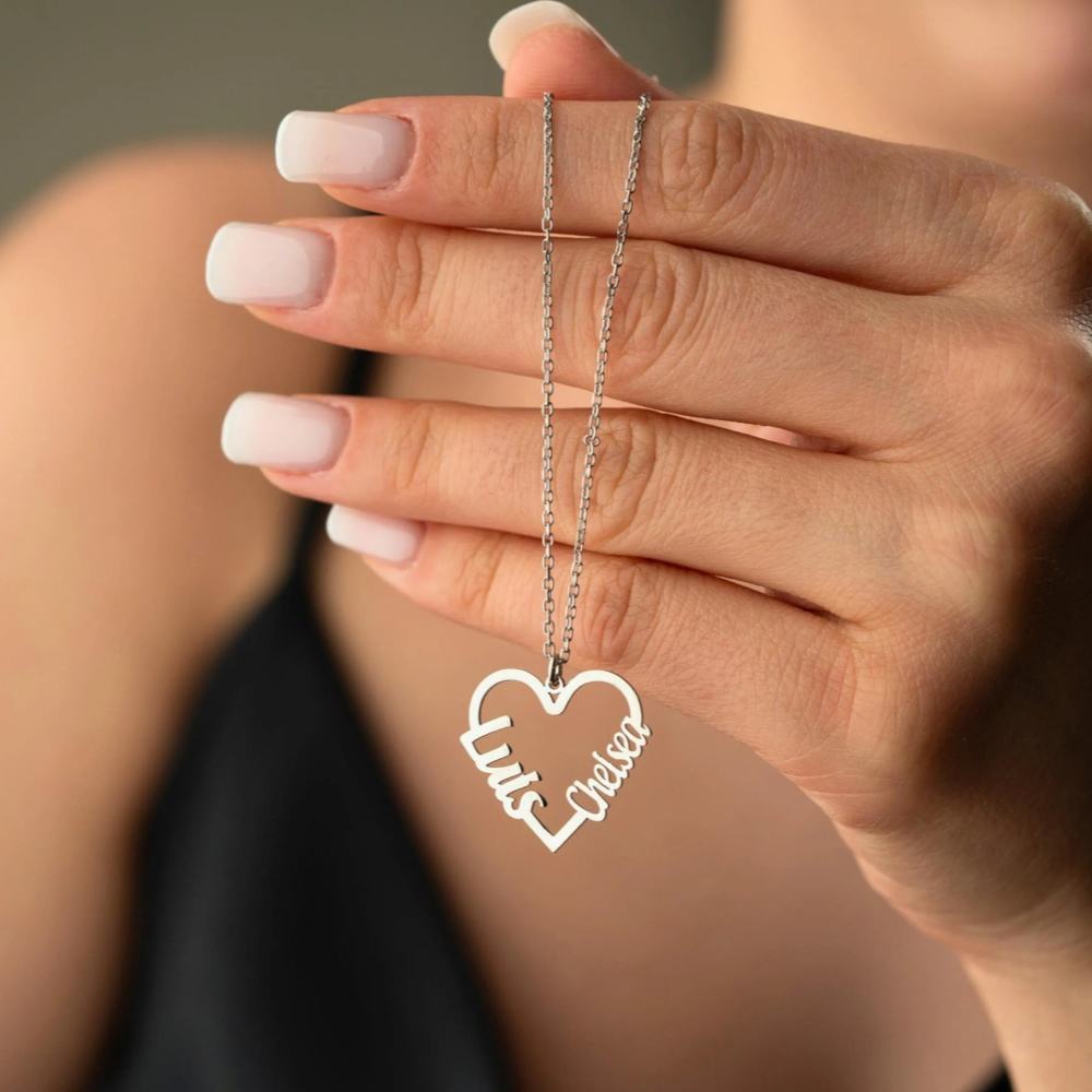 Jewelance™ CouplePendant: Tilpasset Navn Par Pendant Hjerte Halskæde