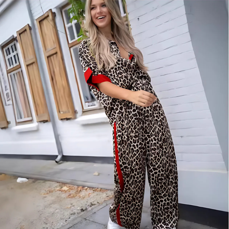 Icone™ LeopardOutfit: Komfort Hele Dagen Med 2-Delt LeopardOutfit Sæt