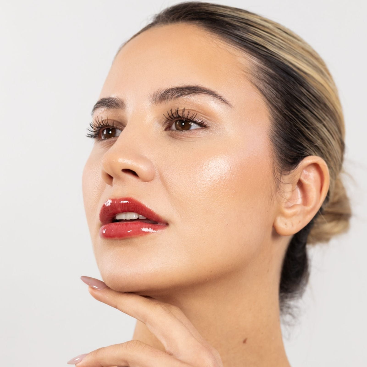 LIP SHEEN