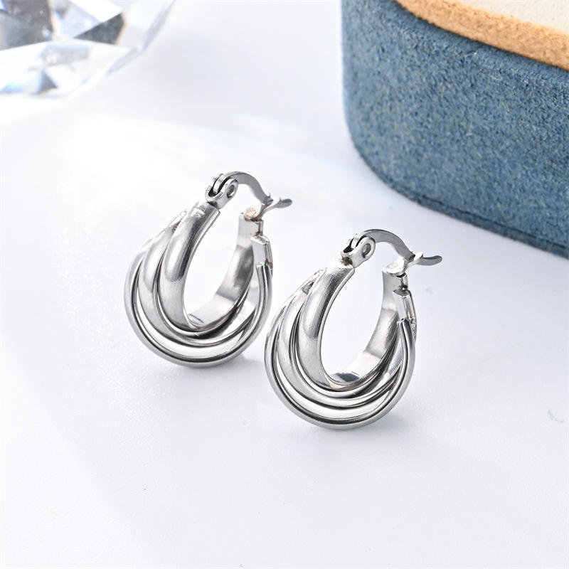 Jewelance™ LuxeHoops 1+1 GRATIS: Luksuriøse Minimalistiske Elegante Mode Hoops Øreringe