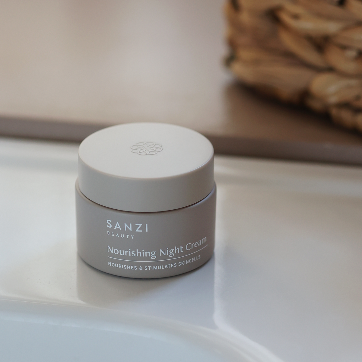 NOURISHING NIGHT CREAM