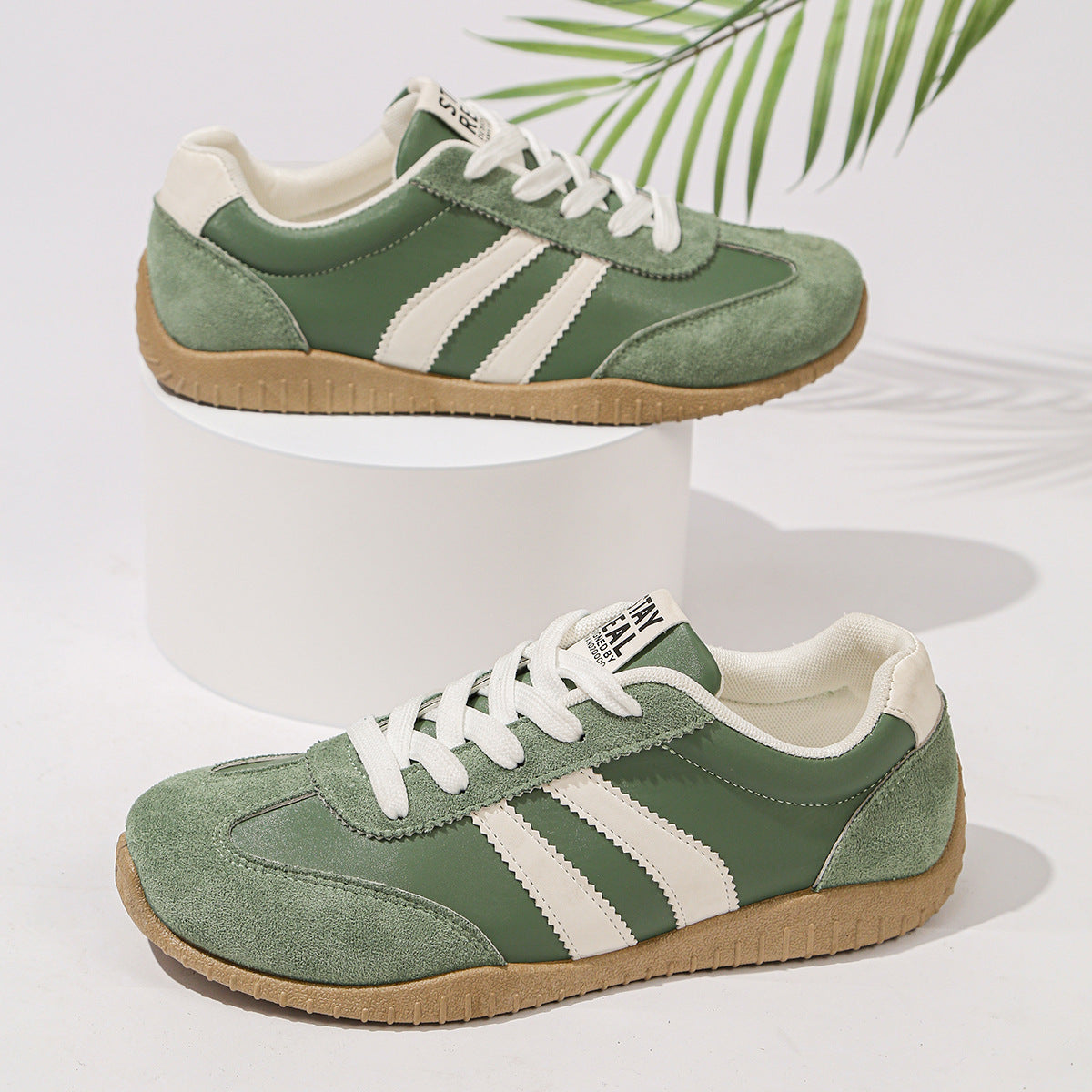 Ortopædiske sneakers til damer med fodstøtte og bred pasform