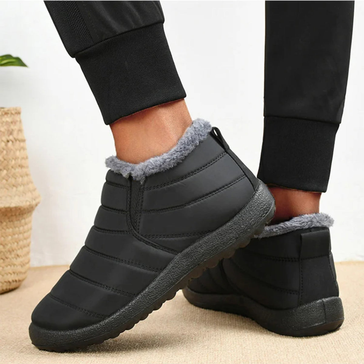 Happy™ WarmSneakers - Bekvemme Vandtætte Anti-Skrid Letvægts Varme Sneakers