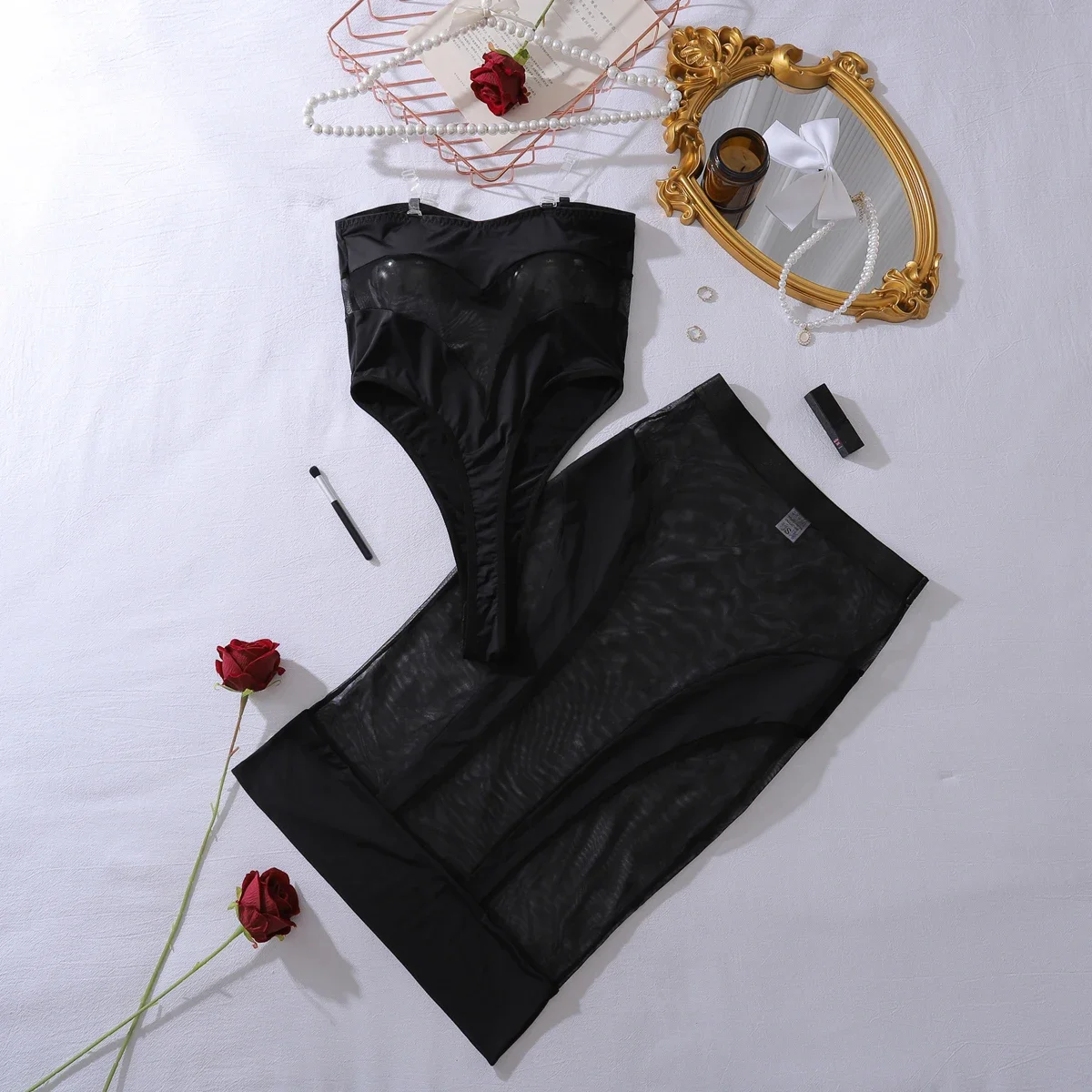 Icone™ MeshElegance - Dristig Strapless Mesh Elegance Midi Kjole