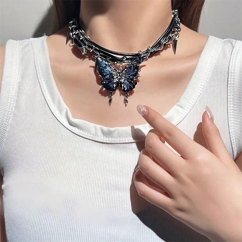 Jewelance™ ButterflyChoker 1+1 GRATIS: Modebevidst Fantastisk Skinnende Spidset Sommerfuglechoker