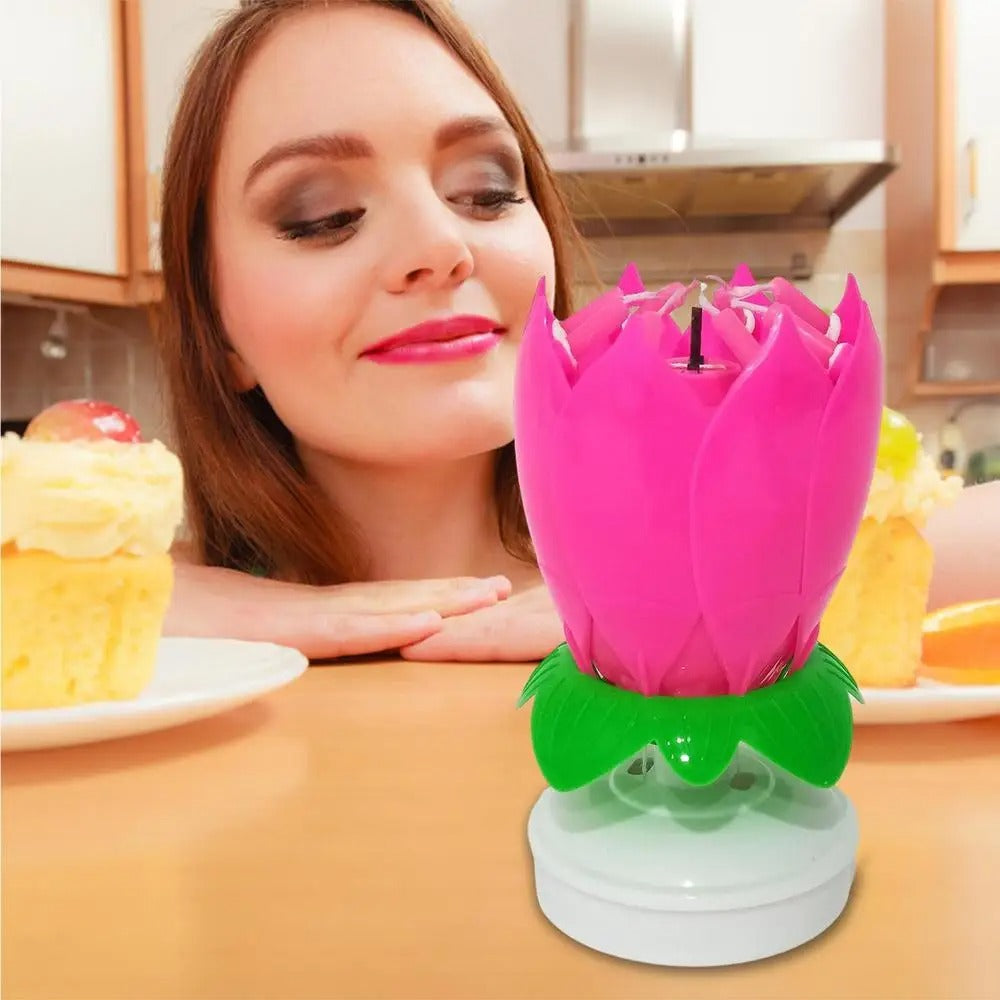 FlowerCandle 1+1 GRATIS: Magisk Blomst Fødselsdag Stearinlys