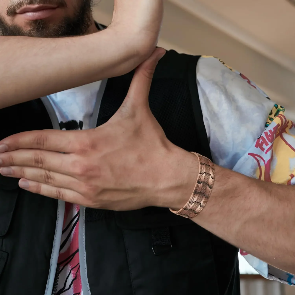 Jewelance™ MagneticBracelet 1+1 GRATIS: Premium Tre-Rækket Design Magnetisk Armbånd