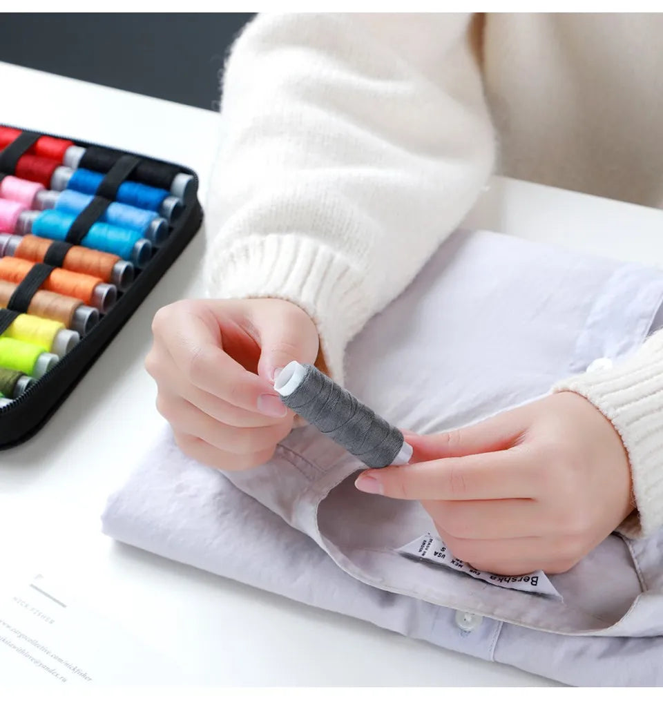 SewingKit: Alt-I-Én Komplet Sytøjssæt Med Vejledning Bog