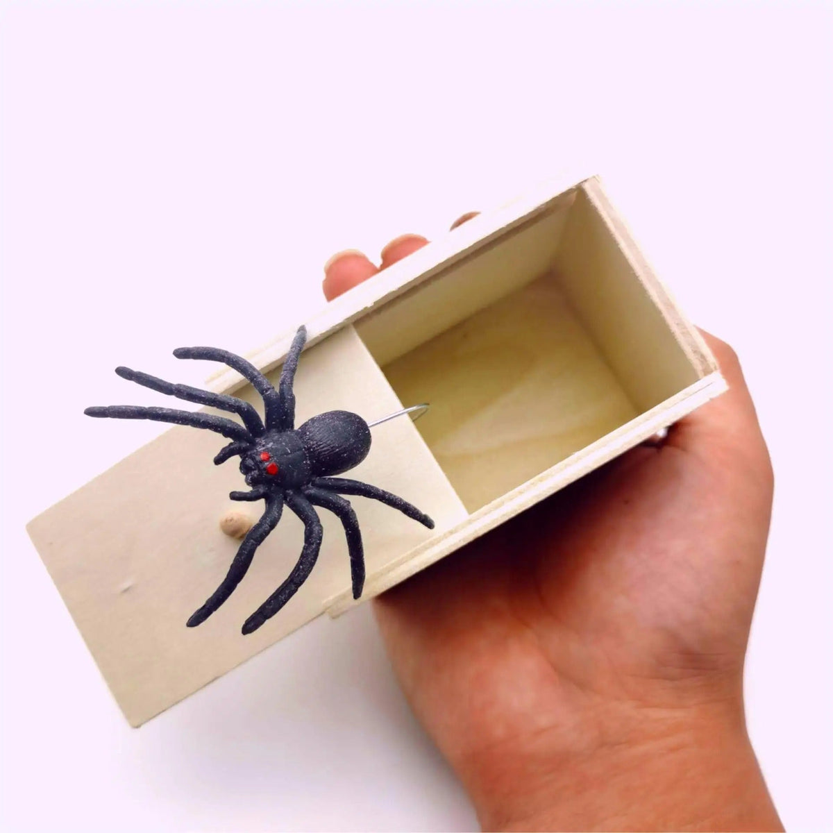 SpiderBox - Edderkop Skræmme Prank Kasse