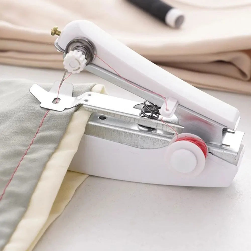 EasySewing™ 1+1 GRATIS: Kompakt Symaskine til Nemme Tøjreparationer