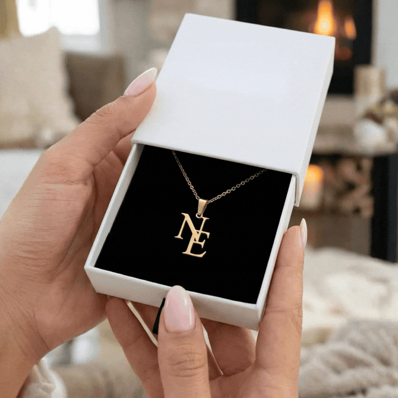 Jewelance™ InitialPendant: Personlig Initial Stablet Vedhæng Mode Halskæde