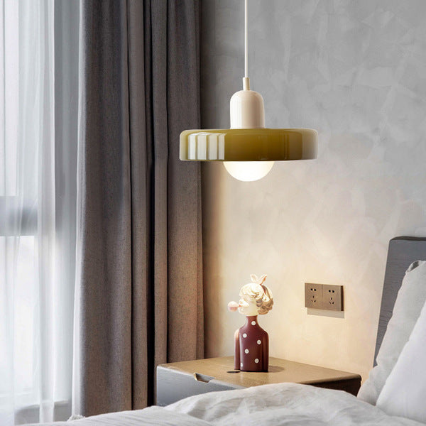 Bauhaus-pendel i farvet glas – design
