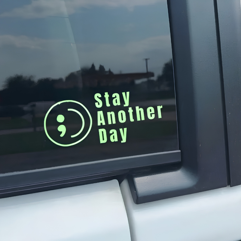 MeaningfulSticker 5+5 GRATIS: Meningsfuld Påmindelse Om At Blive En Dag Mere Vinyl Sticker