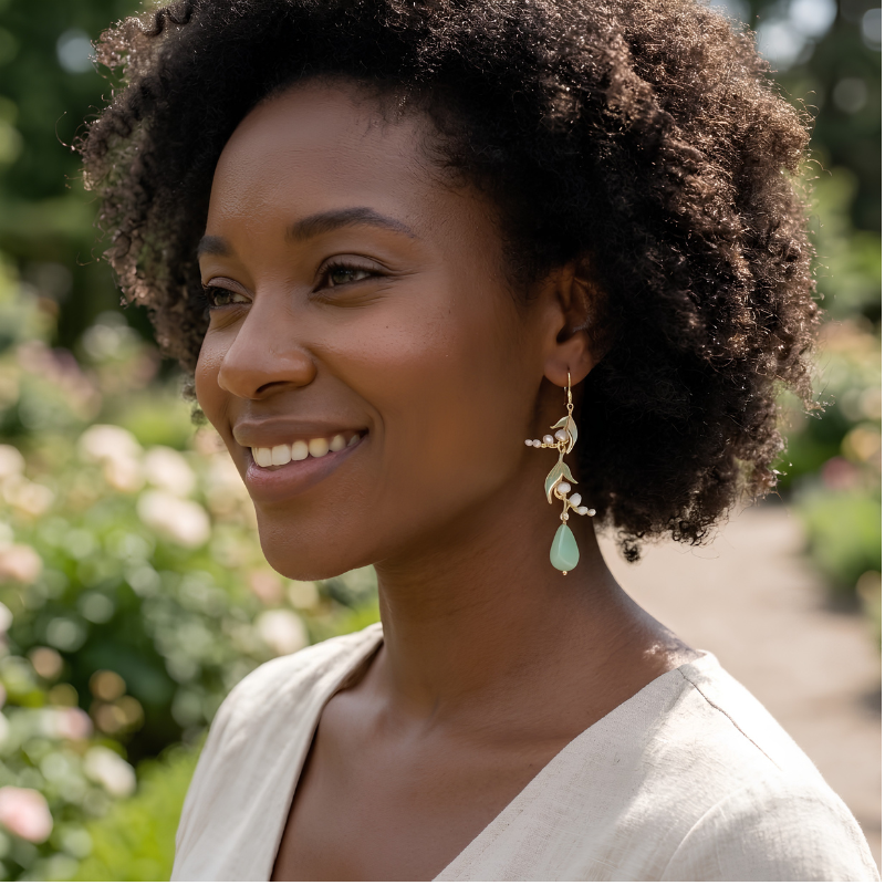 Jewelance™ LilyEarrings 1+1 GRATIS: Elegante Blomster Lily Mode Dråbeøreringe
