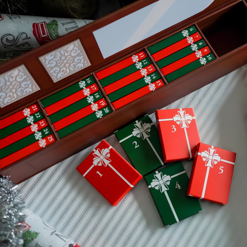 MiniBook - Bogelskerens Julekalender Med Mini Bøger