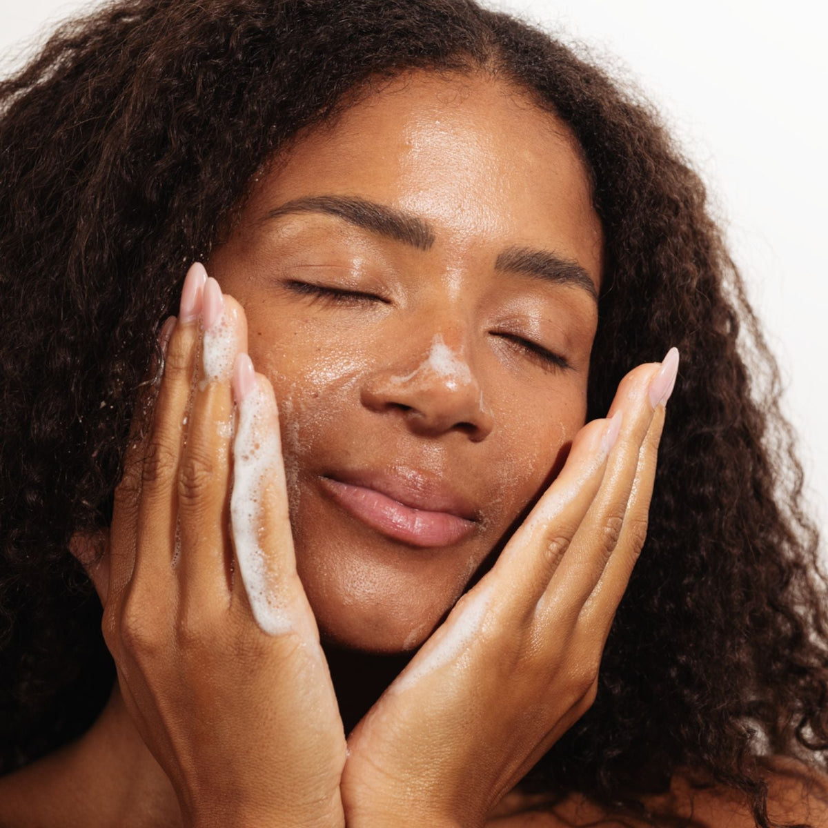 CLEANSING GEL (WITH 5% PHA)