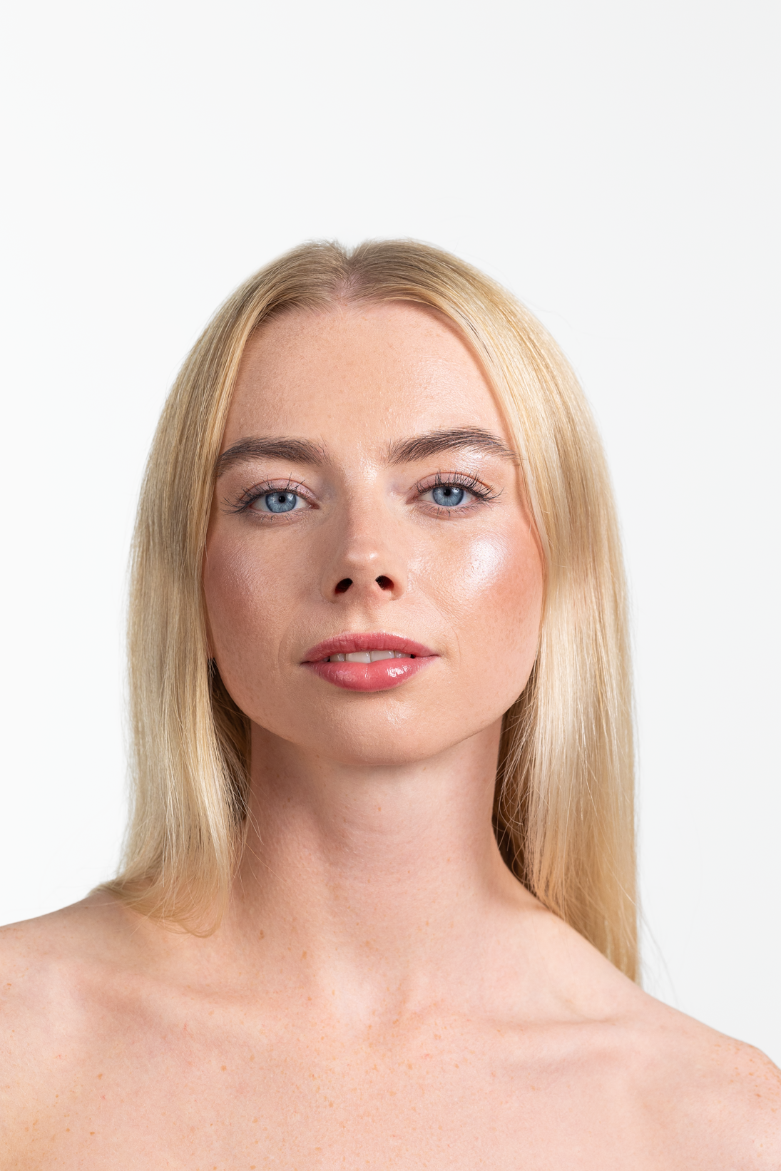 LIP SHEEN