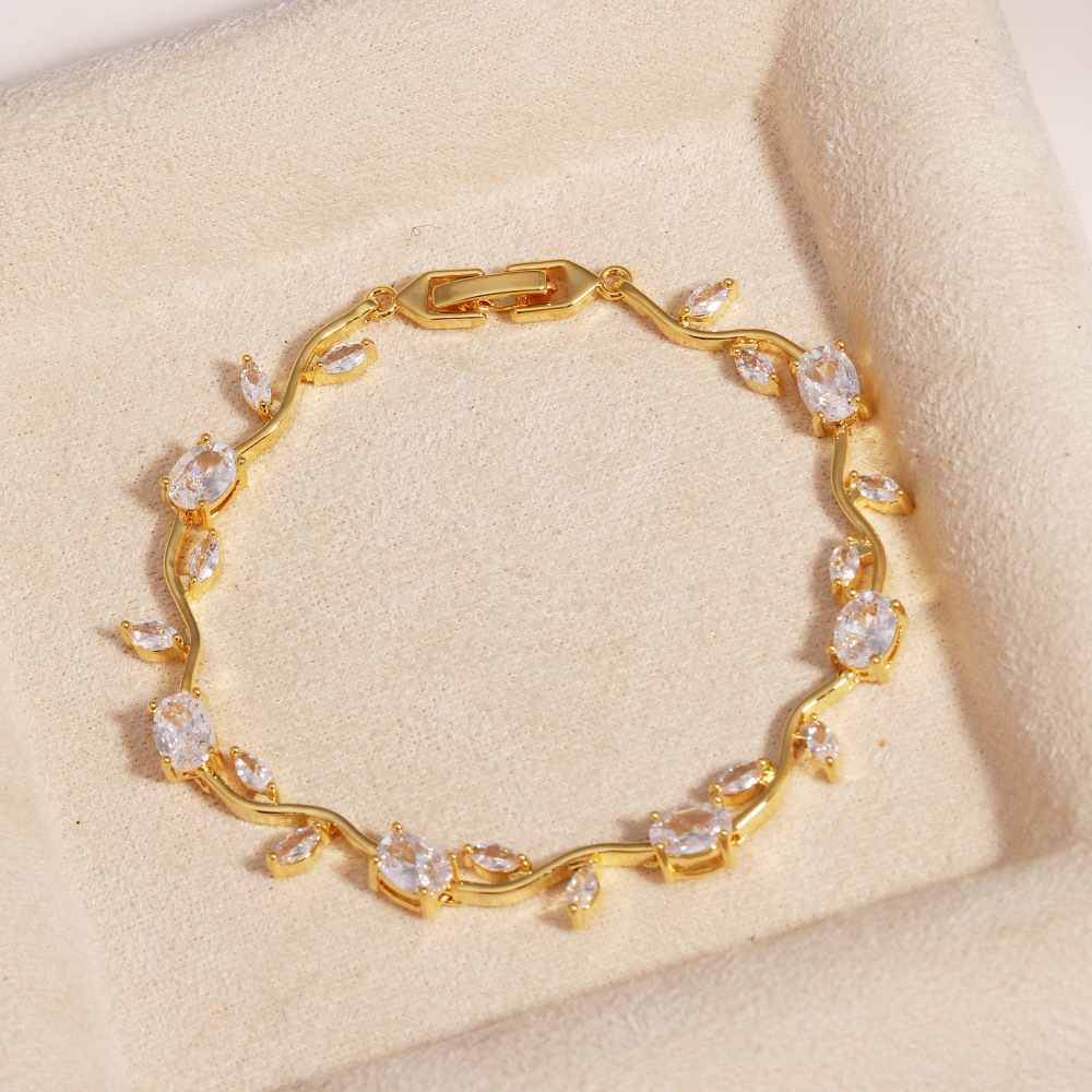 Jewelance™ TulipBracelet 1+1 GRATIS: Funklende Mode Klassisk Tulip Armbånd