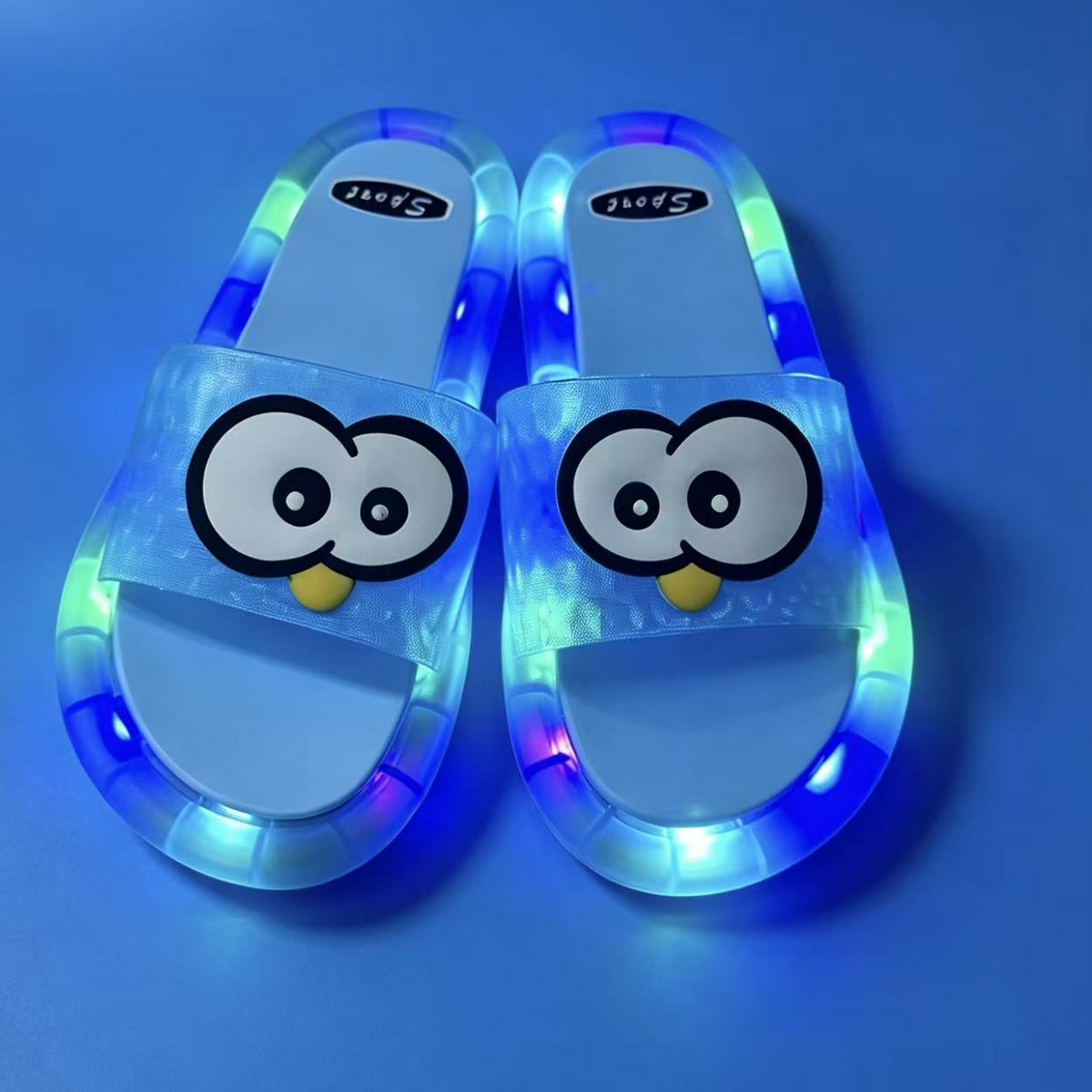 Happy™ FlashingSlippers: Blinkende Farverige Lygter Komfortable Hjemmesko