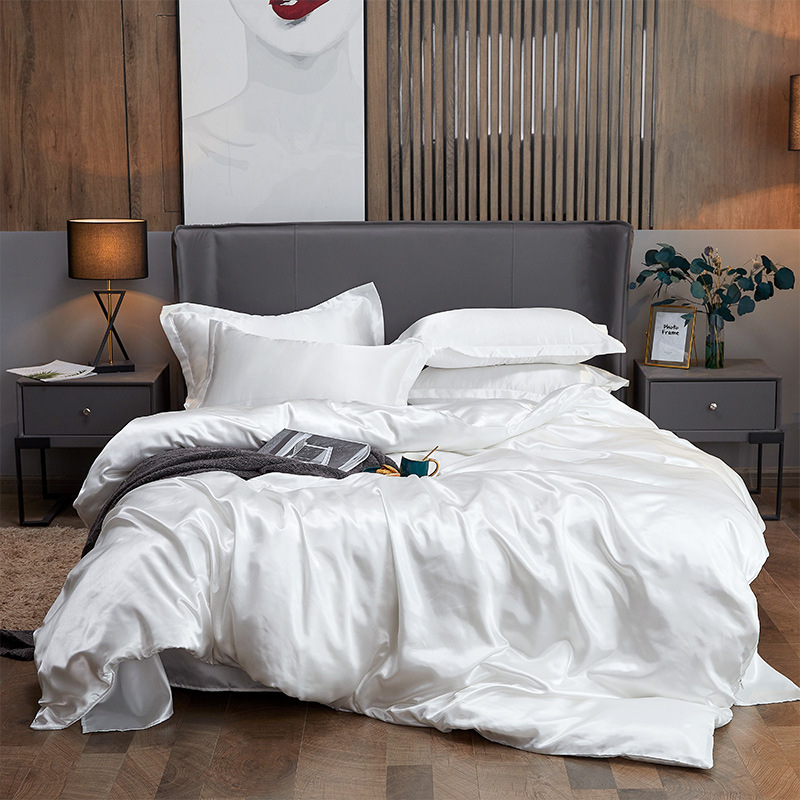 SatinSheet - Elegant Silke Glat Satin Luksuriøs Sengelagen