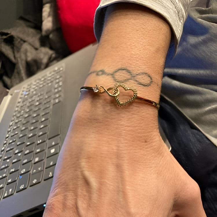 Jewelance™ HeartBracelet 1+1 GRATIS: Moderne Elegant Uendelighed Hjerte Armbånd