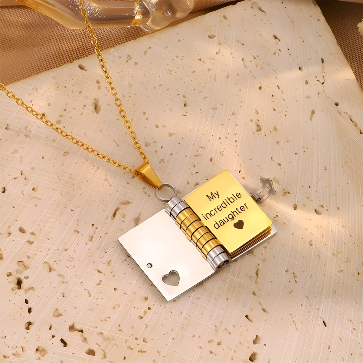 Jewelance™ BookPendant: Elegant Personlig Bog Pendant Mode Halskæde