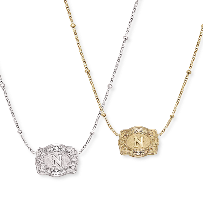 Jewelance™ BuckleCharm 1+1 GRATIS: Western Buckle Initial Pendant Charm Mode Halskæde