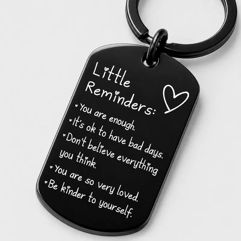 ReminderKeychain 1+2 GRATIS: Minimalistisk Graveret Inspirerende Reminder Nøglekæde